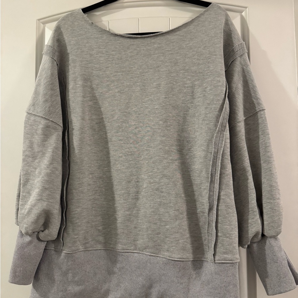 Off-Shoulder Crew - Picture 4 of 4